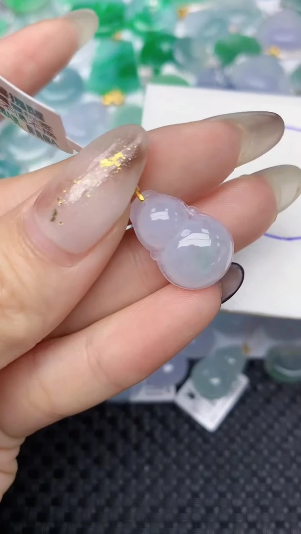 颈饰18K金镶嵌翡翠天然缅甸翡翠a货百元以上9元证书费自理