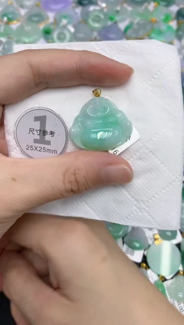 颈饰18K金镶嵌翡翠11111111