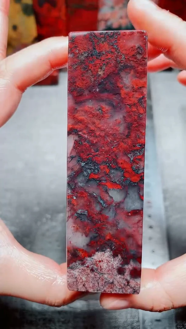 玉桂林鸡血玉素章3.0左右--20