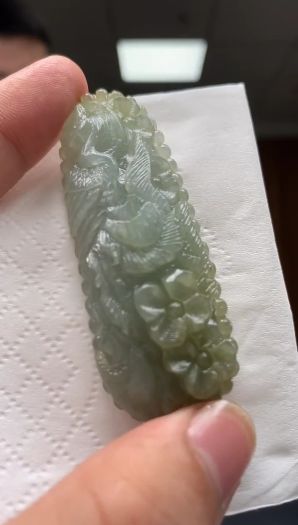 未镶嵌定制翡翠          *32