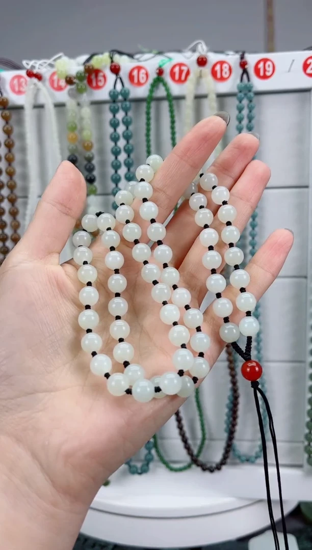 颈饰未镶嵌和田玉一****空8