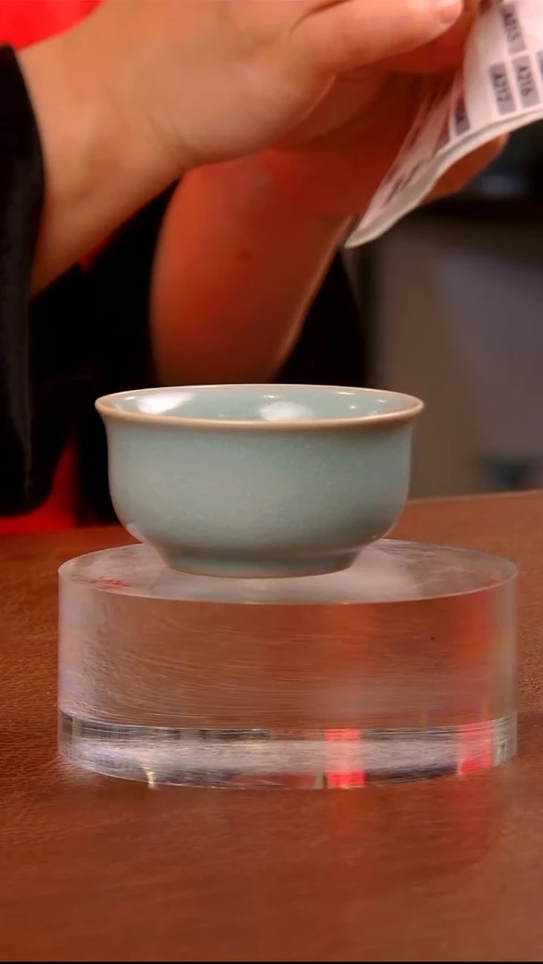 【闪购商品】瓷片圆融杯............