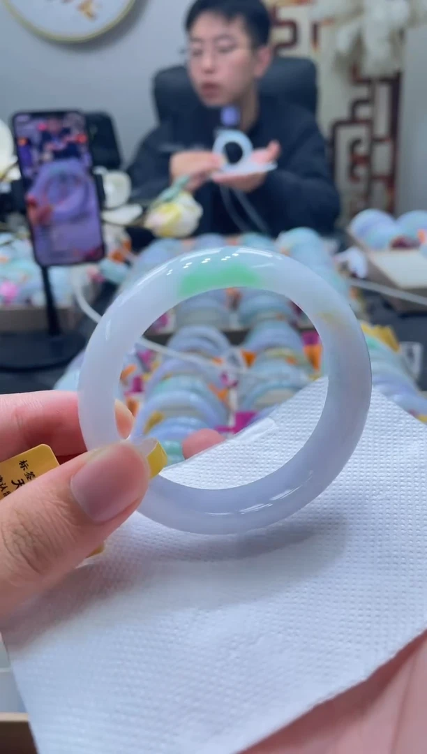 未镶嵌手镯翡翠139-54