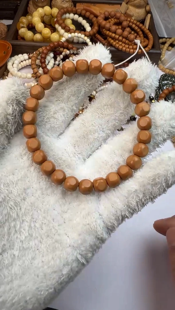 手串猴头核桃猴头手串