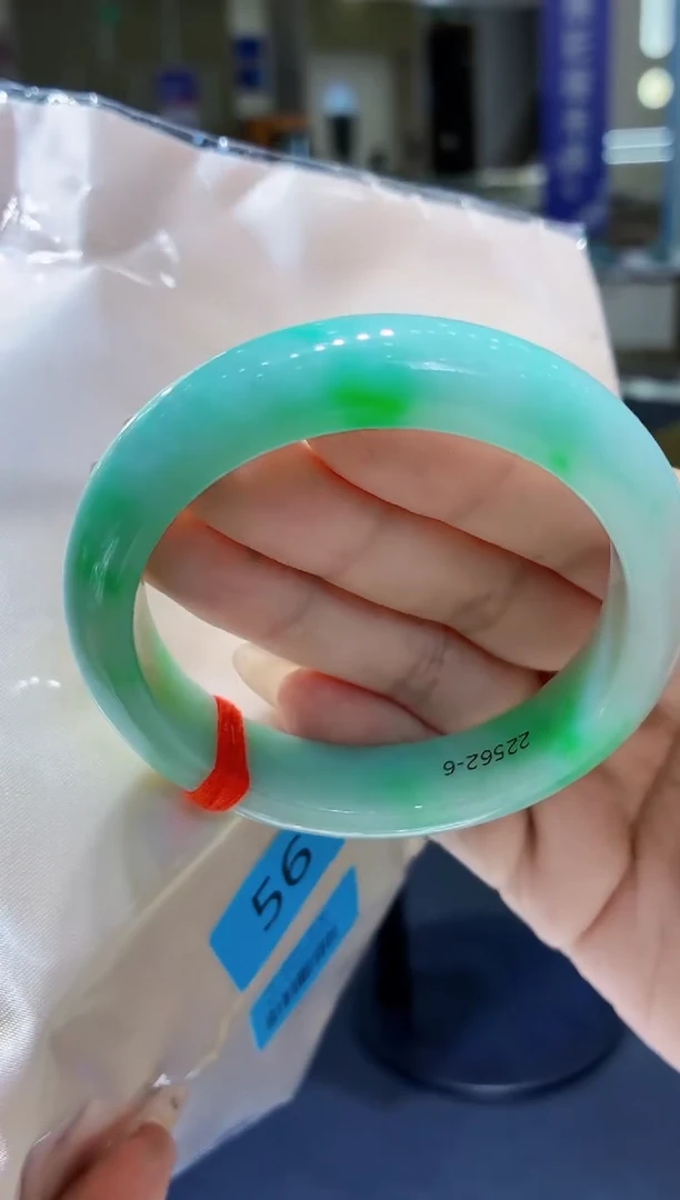 未镶嵌手镯翡翠翡翠手镯56