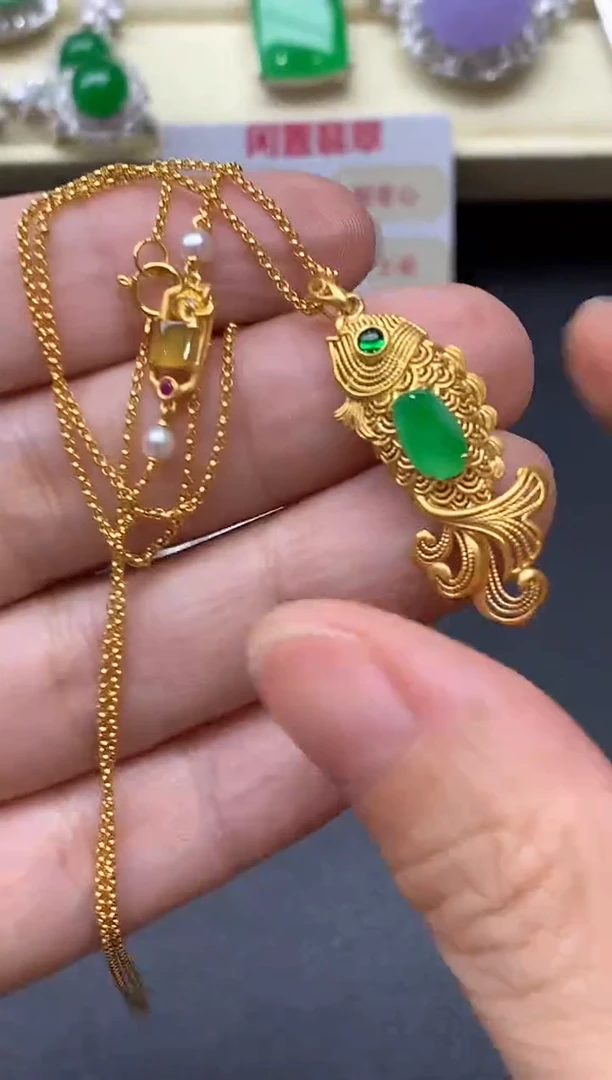 颈饰18K金镶嵌翡翠839-中国好珍宝