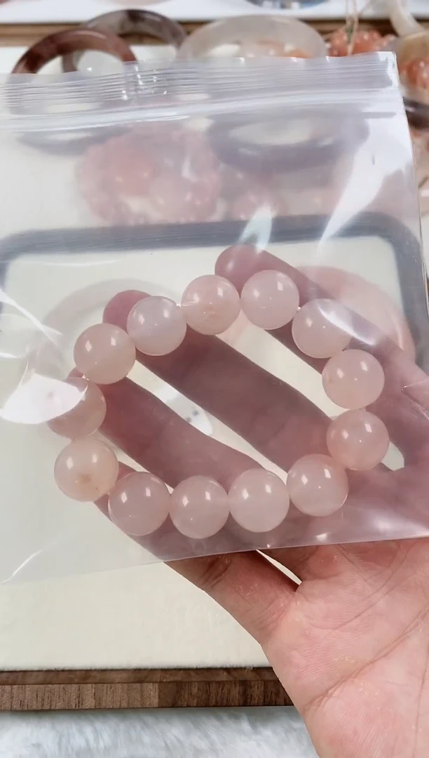 【闪购商品】石英质玉手链未镶嵌18