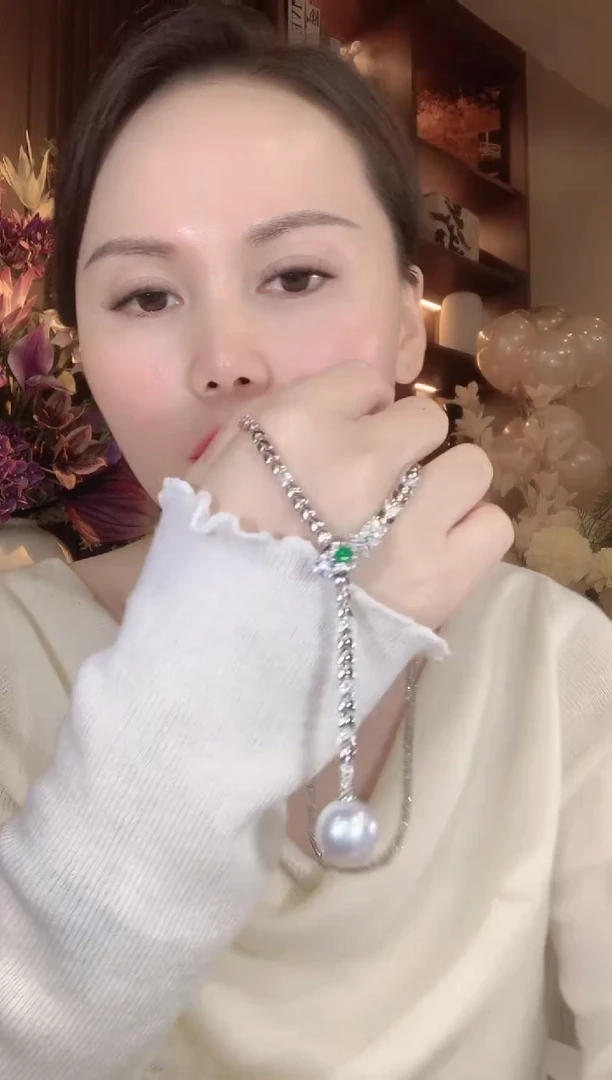 18K金镶嵌套链海水珍珠D76