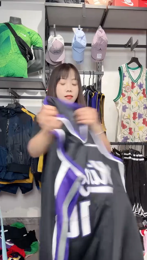 1151编码 瑕疵款以直播间过款为准 尺码M