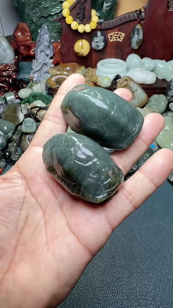 和田玉未镶嵌把件2