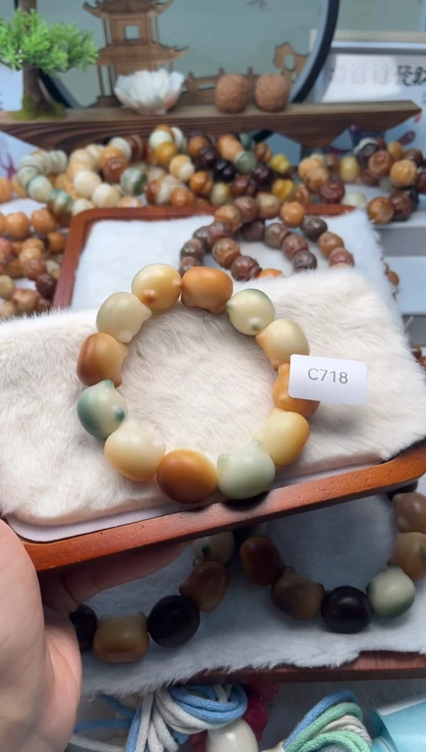 【闪购商品】菩提根/象牙果手串20mm猫头一串通货C718