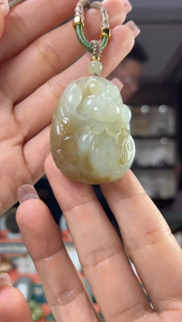 【闪购商品】和田玉颈饰未镶嵌佩佩