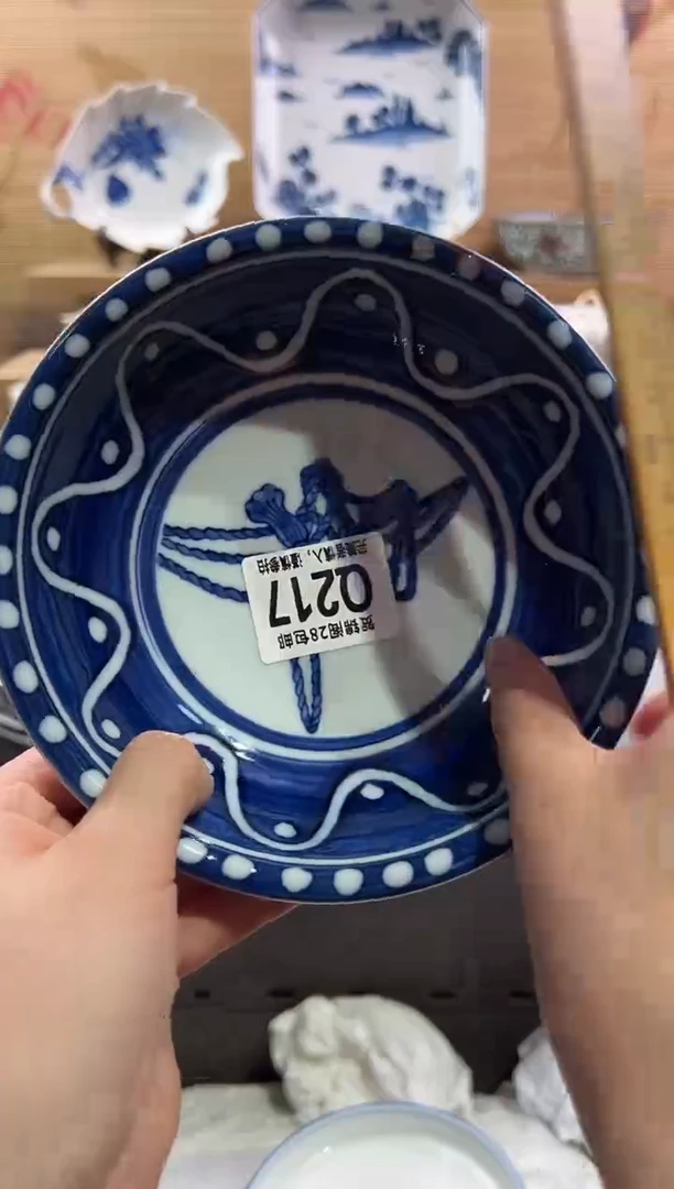 瓷片          Q217