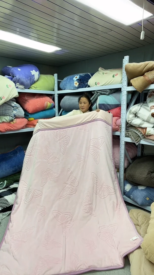 牛奶绒150+200被子