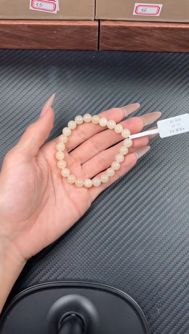 未镶嵌手串和田玉且末天泰微色差卡8