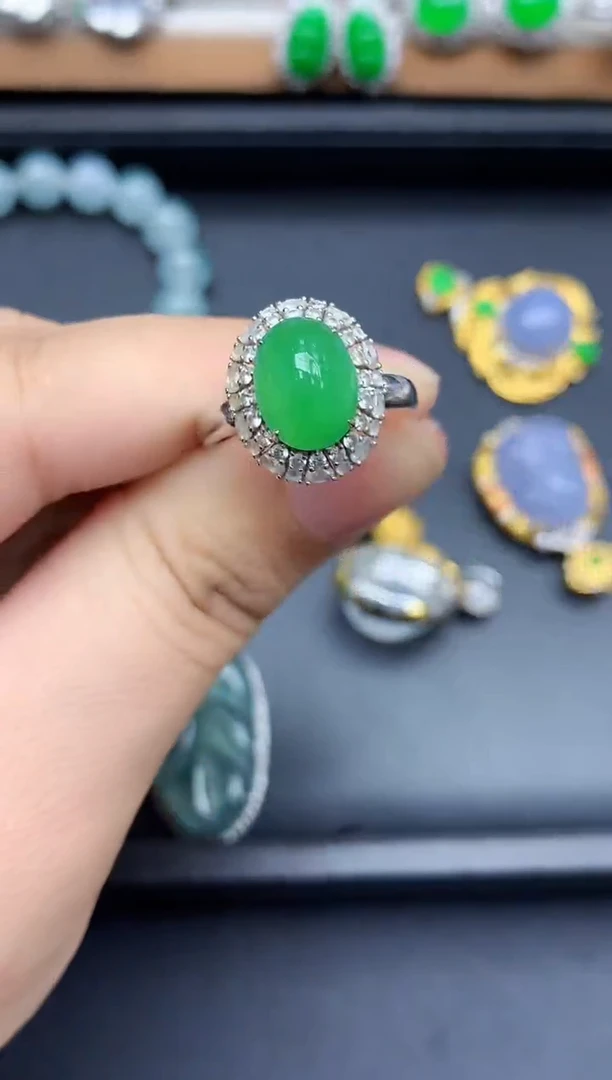 18K金镶嵌戒指翡翠591-中国好珍宝