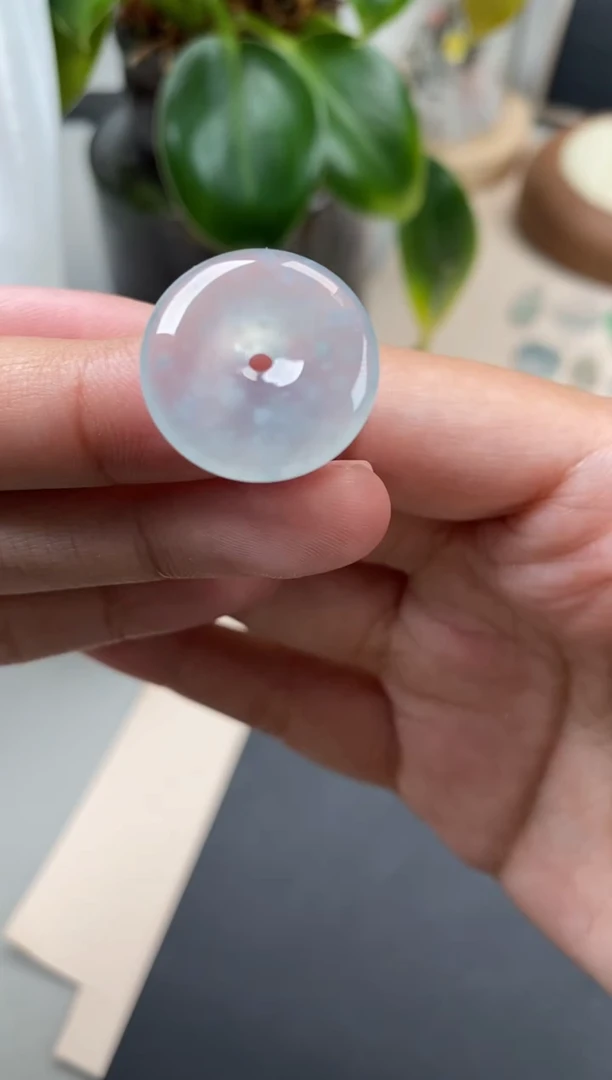 【闪购商品】翡翠颈饰未镶嵌翡翠冰晴平安扣