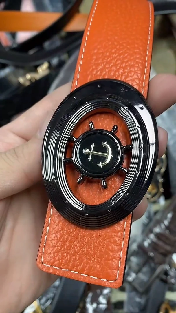 2025新款男士T经典时尚百搭商务扳扣皮带