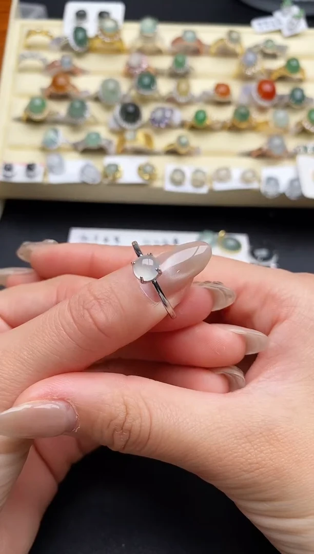 【闪购商品】翡翠戒指银S925镶嵌66666666+1