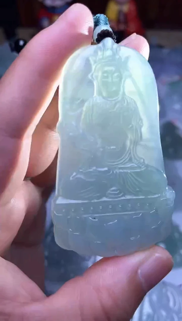 颈饰未镶嵌翡翠1