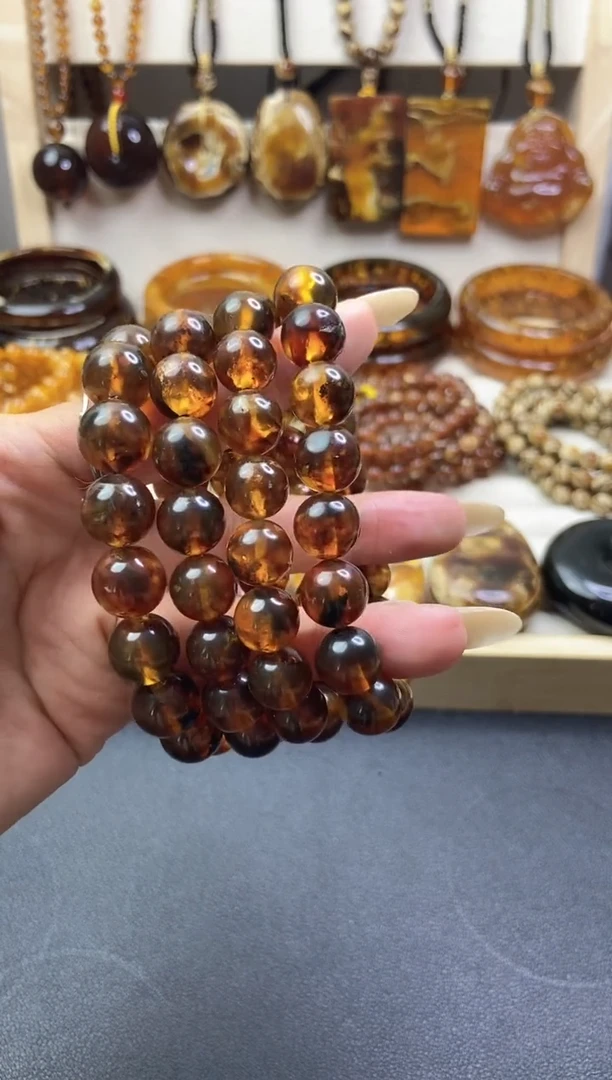 无非金属血药珀卡11-12的单圈多样性发