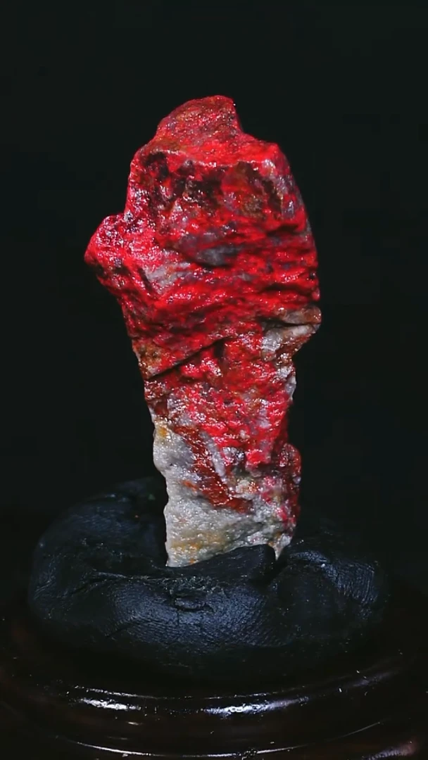 昌化石昌化鸡血石