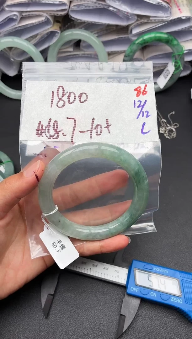 未镶嵌定制翡翠毛货需精细抛光多样性发1件86