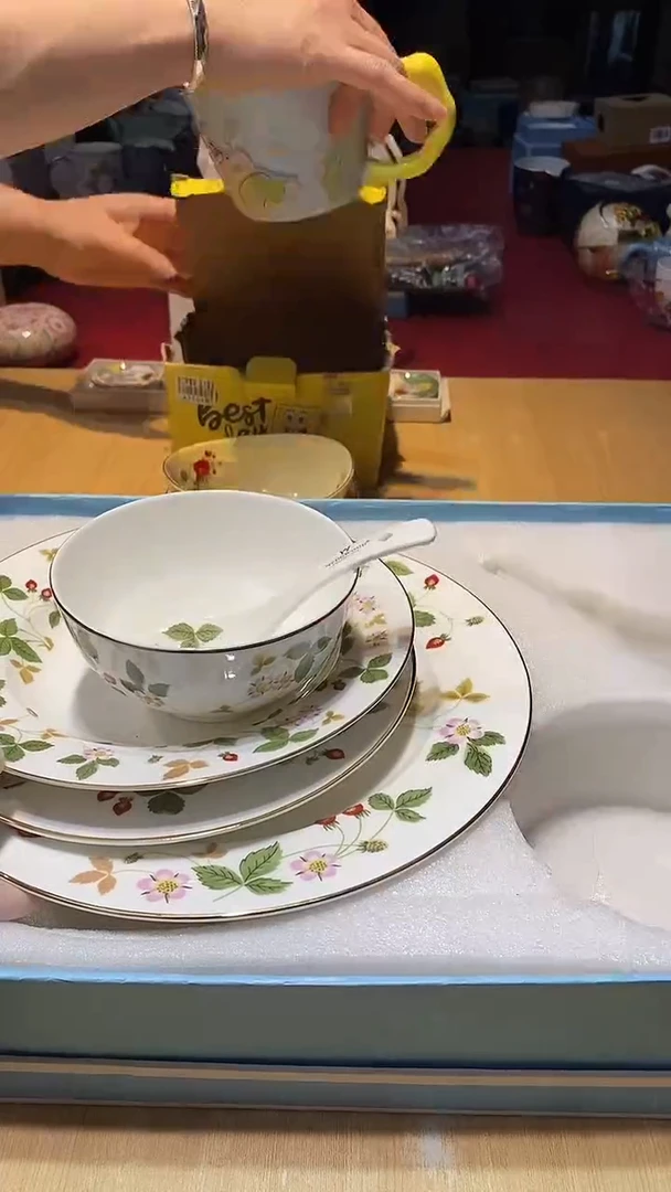 瓷片生活的本意是开心啊@@1