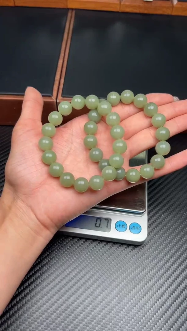 未镶嵌手串和田玉若羌微色差多样性发货拍一发一卡12K