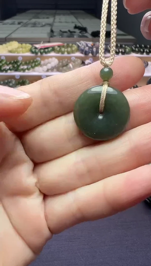 颈饰未镶嵌和田玉37号链接