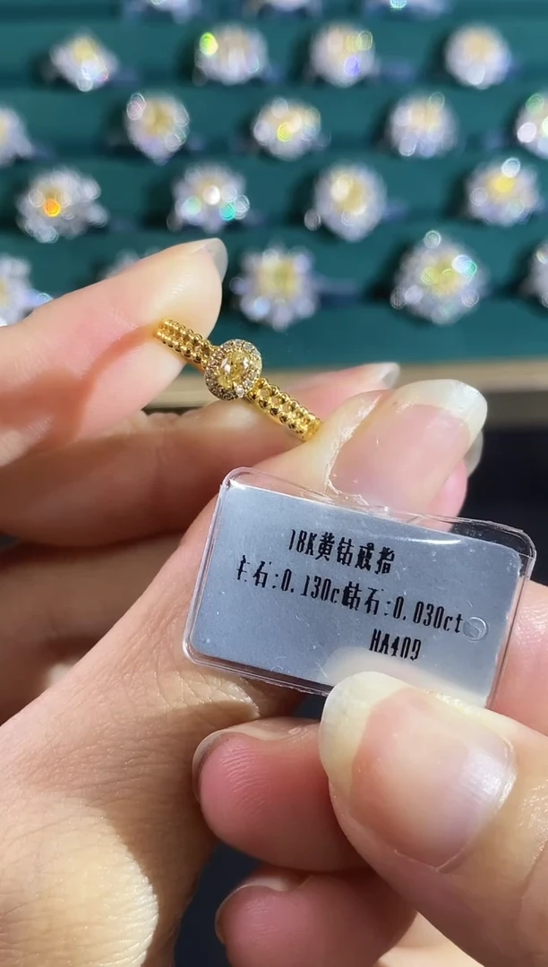 18K金镶嵌戒指钻石11