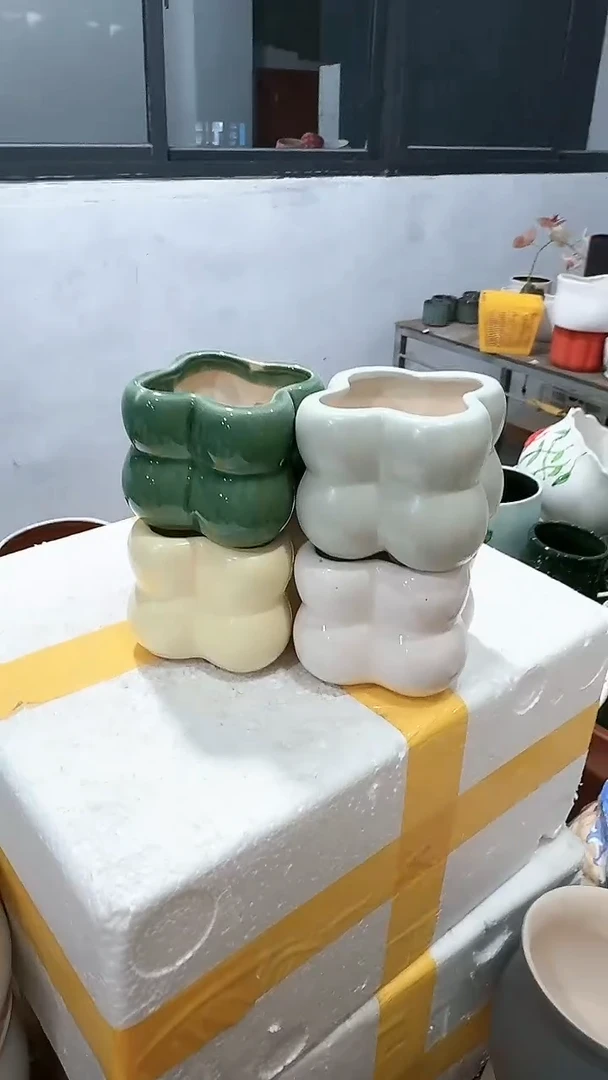 瑕疵陶瓷花盆+E116