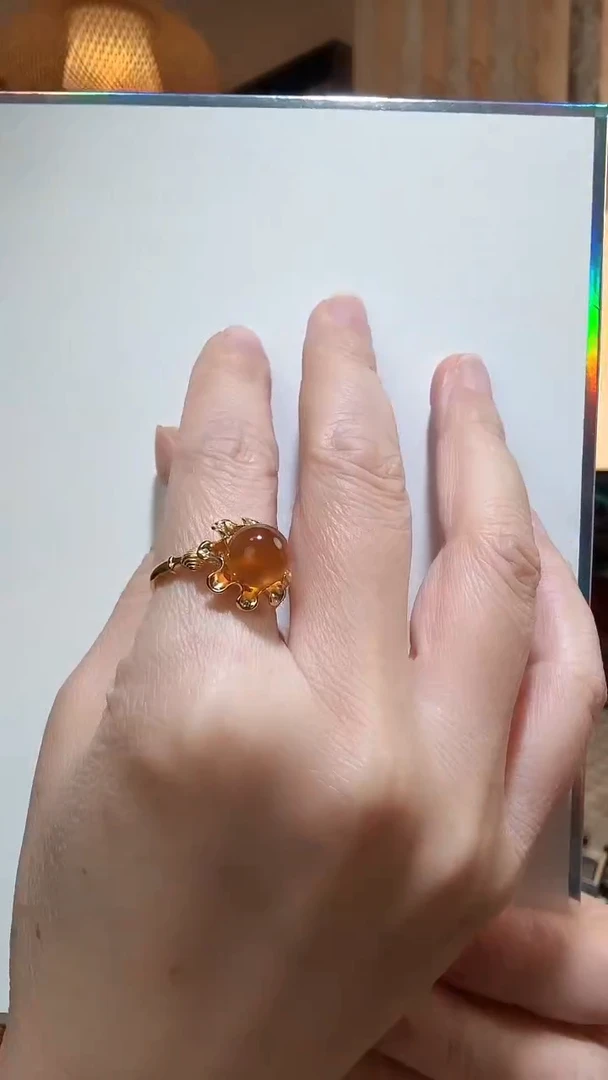 银S925镶嵌琥珀戒指戒指