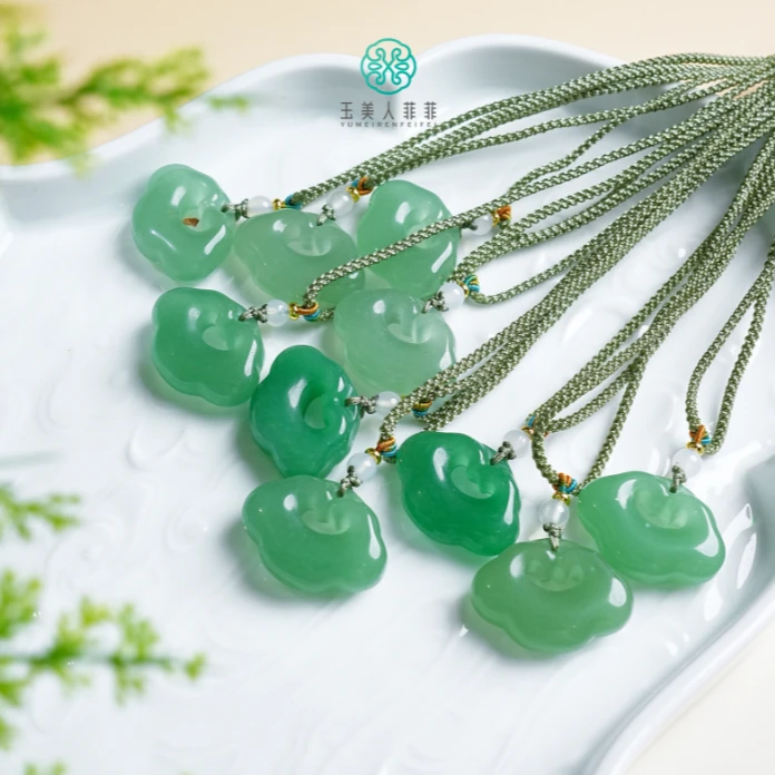 石惑珠宝~东陵如意锁吊坠约32*23mm~多样性发一