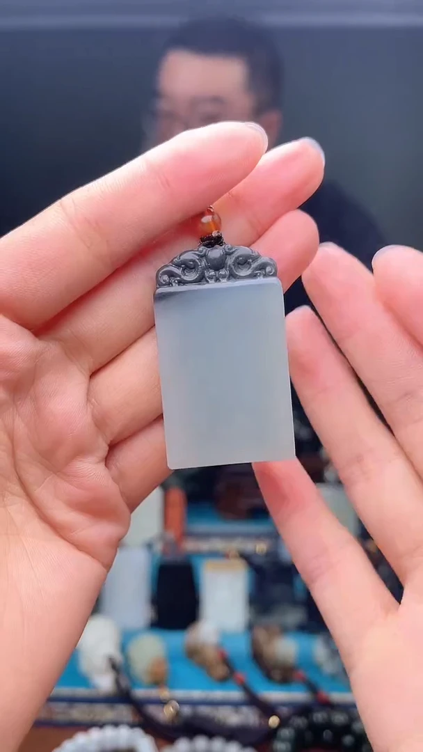 未镶嵌和田玉挂件1