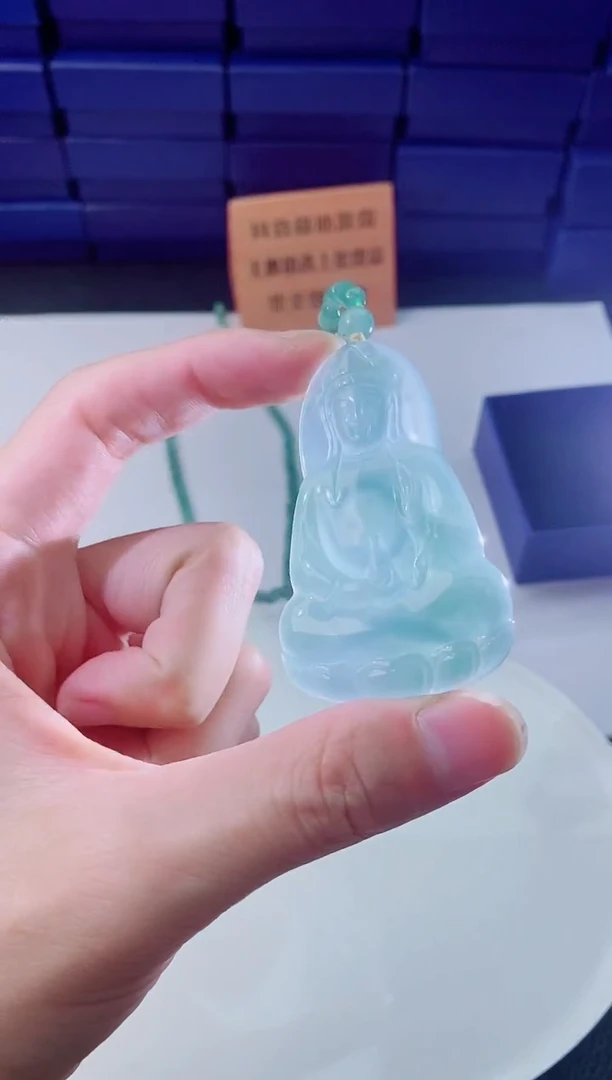 翡翠未镶嵌颈饰1111111111