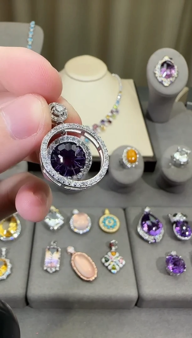 颈饰银S925镶嵌紫晶10mm吊坠设计款