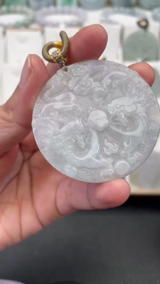 颈饰未镶嵌翡翠天然缅甸翡翠A货371