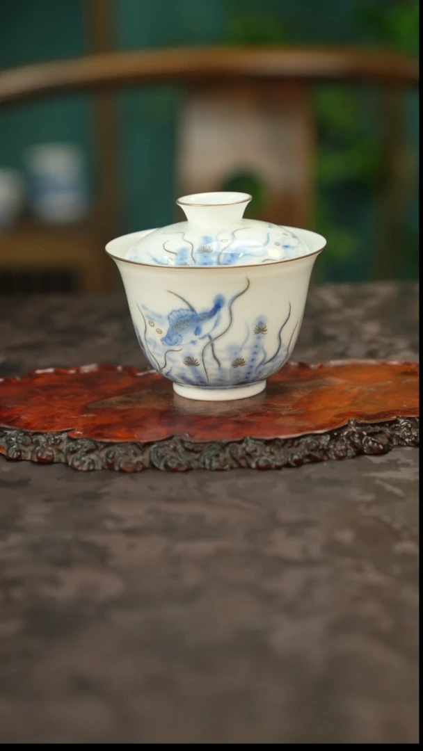 赋春寻隐 青花二才盖碗