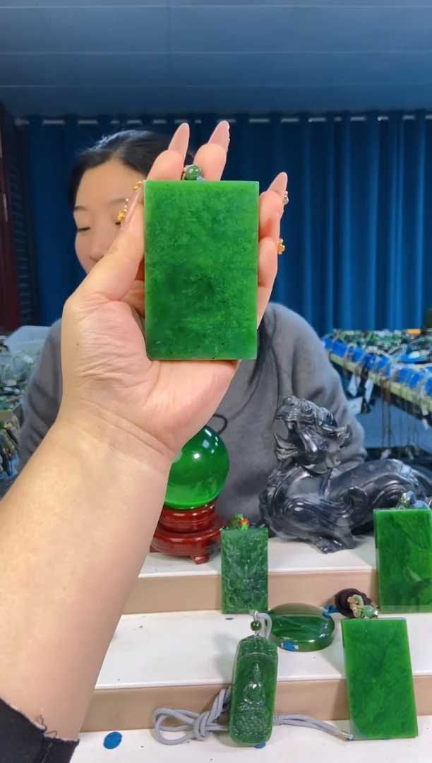 【闪购商品】和田玉挂件未镶嵌1