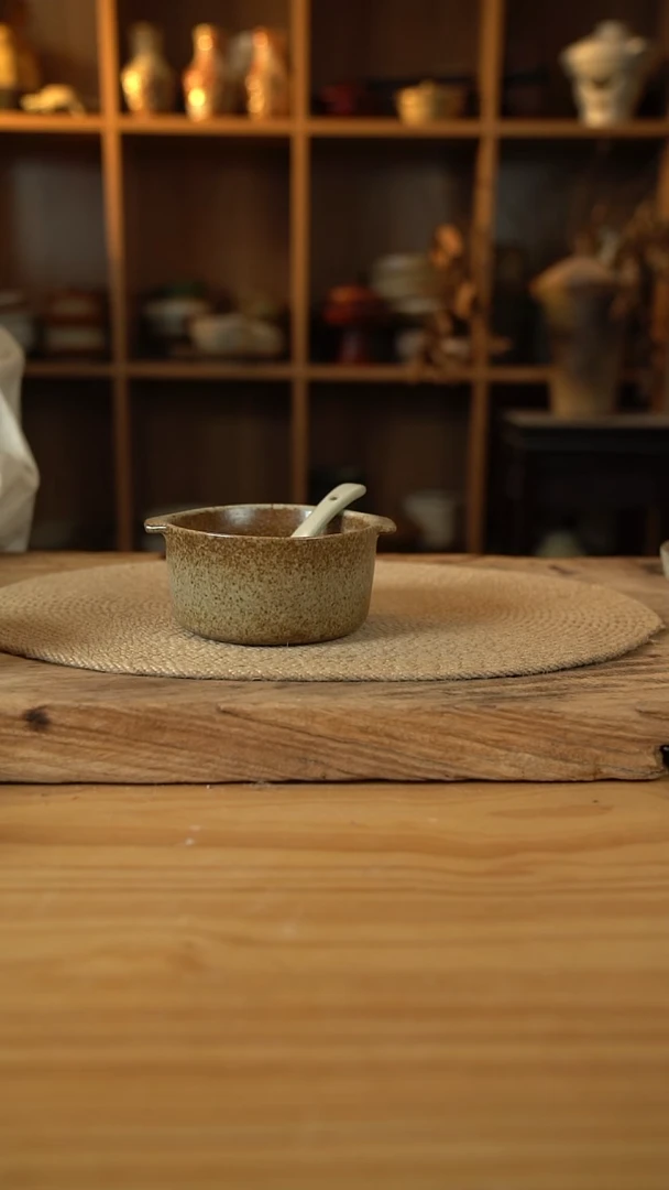 福利奶奶系列的双耳早餐碗+勺子