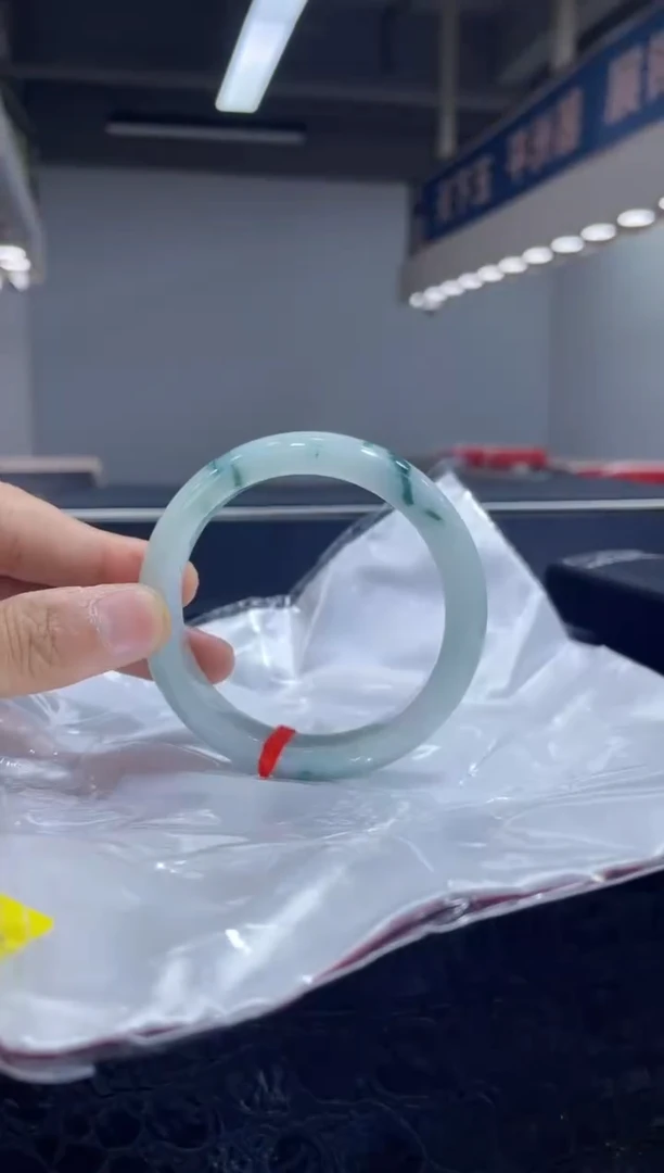 未镶嵌手镯翡翠9