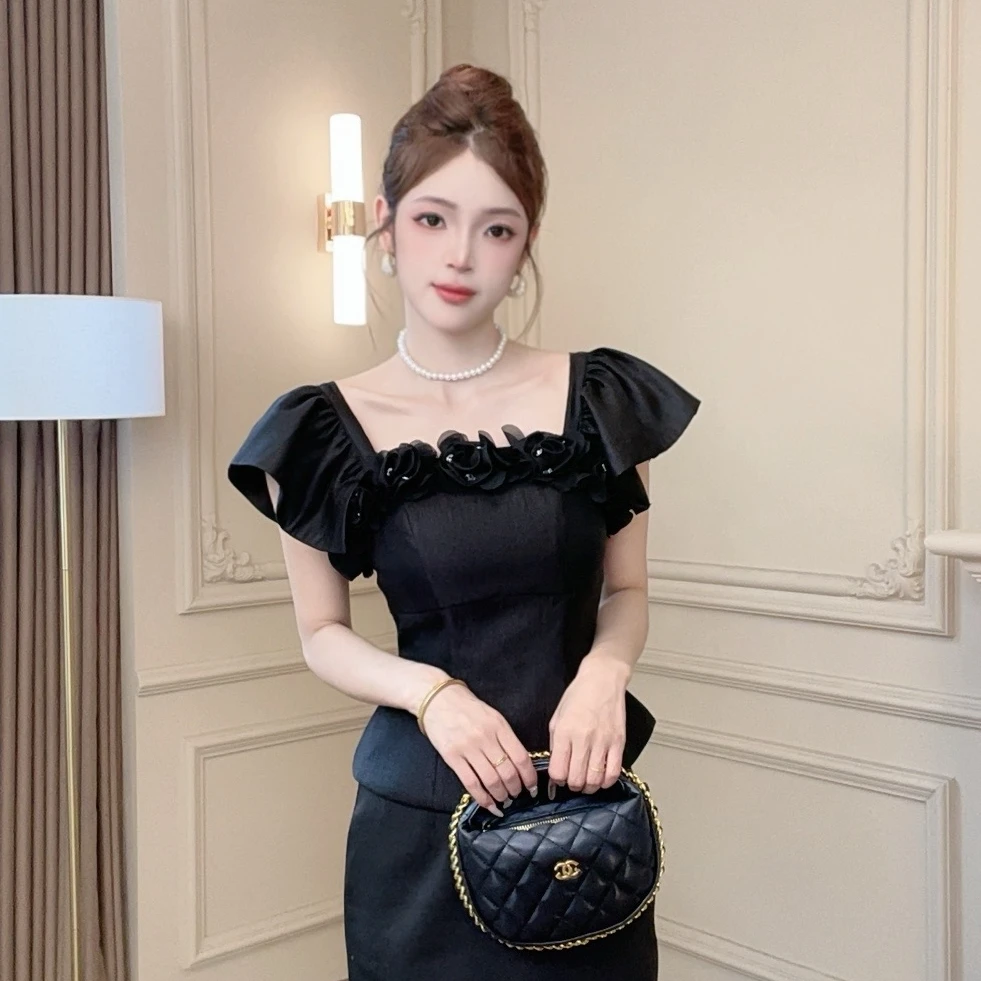 【鹿鹿原创】设计师款飞飞袖设计胸前花朵点缀收腰显瘦设计-11647