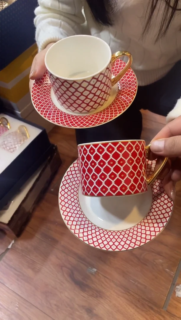 杯鸿辉家品牌瓷器，京东包邮！