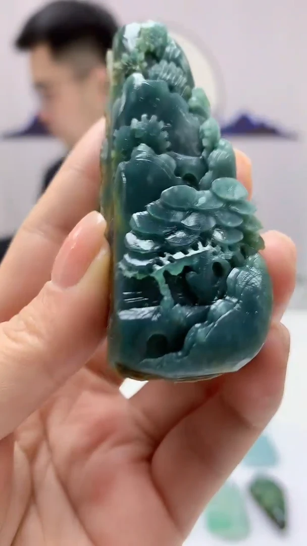 【闪购商品】定制翡翠未镶嵌5153ms-毛货126山水