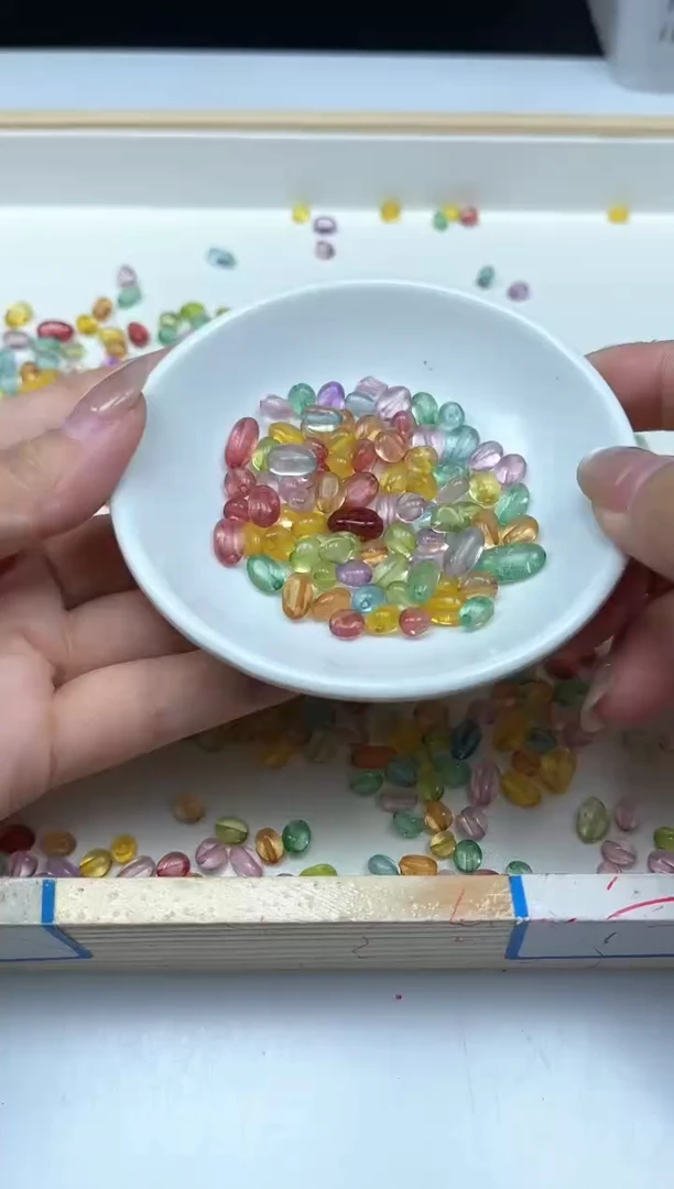 水晶珠宝半成品未镶嵌M804 多彩色随型 20颗9.9元