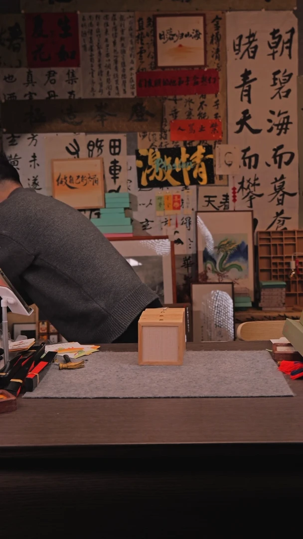【闪购商品】书法281 小王子 灯箱 带礼盒