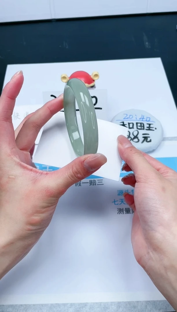 【闪购商品】石英质玉手镯未镶嵌10-57.7