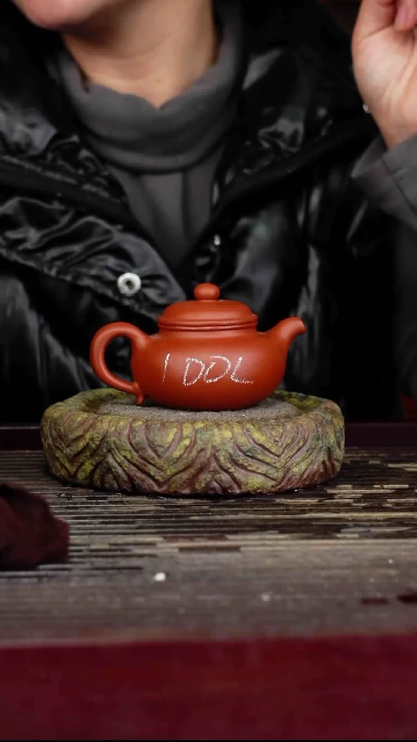 宜兴原矿紫砂壶茶壶宜兴原矿紫砂壶茶壶100C