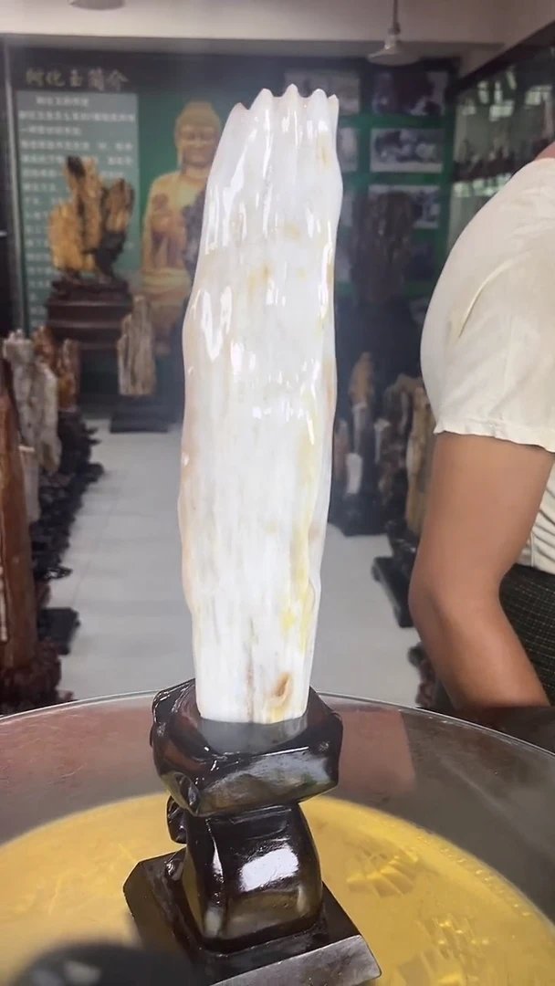 缅甸天然树化玉摆件